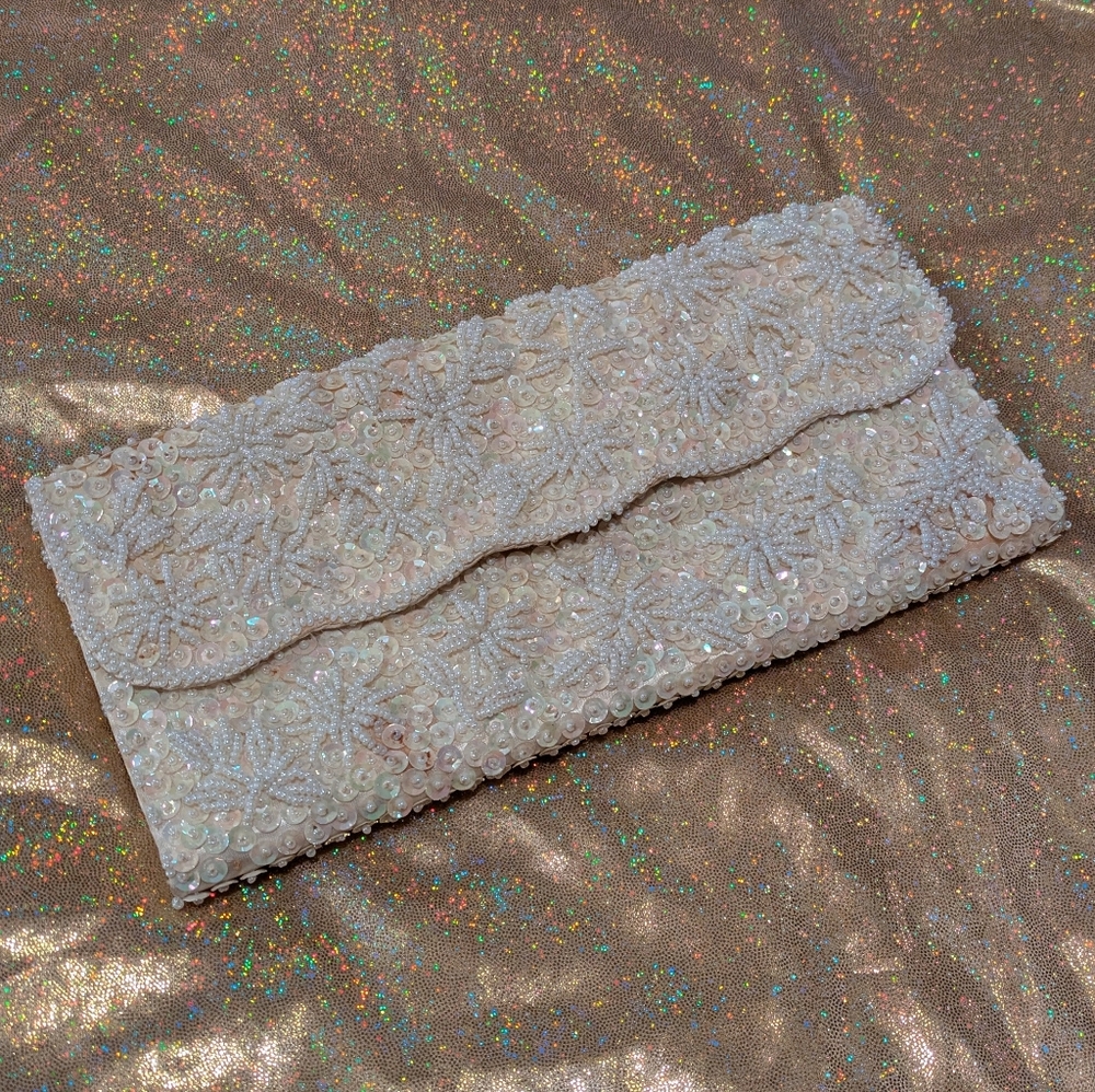 Vintage Star Brand Formal Evening Cream Beaded Sequin Satin Purse Clutch